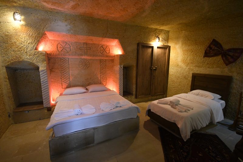 rose nest cave hotel